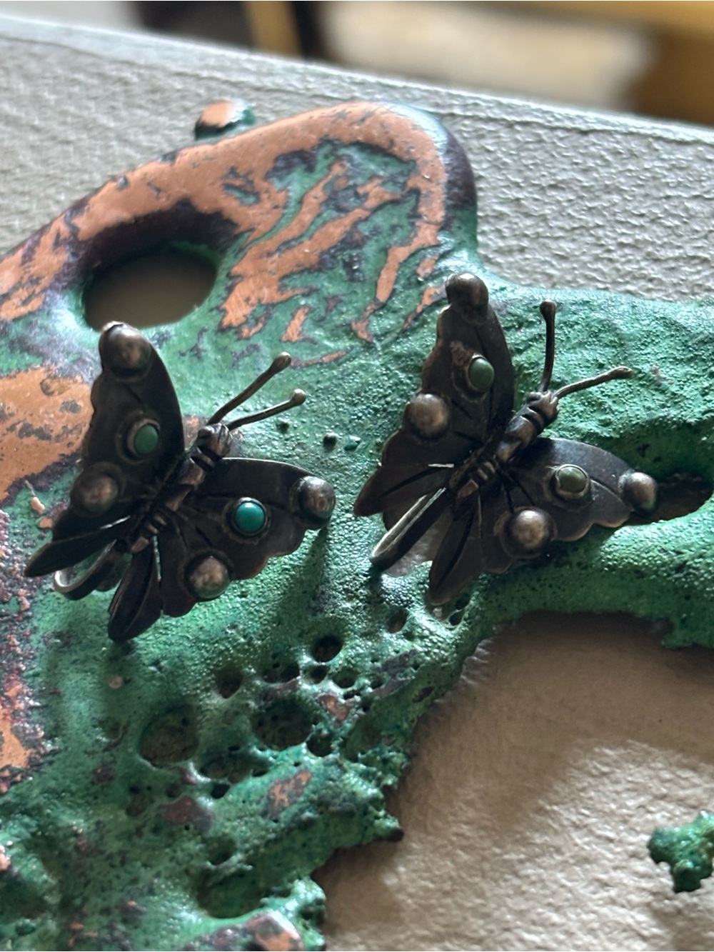 Vintage Taxco Mexican Sterling Silver and Turquoise Earrings 🦋 - Picture 5 of 6